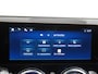 Mercedes-Benz GLB 180 Star Edition Luxury Line 7pers. | Trekhaak Wegklapbaar | Achteruitrijcamera | Nightpakket | Apple Carplay & Android Auto | DAB+ Radio | Cruise Control | 18" Lichtmetalen Velgen