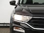 Volkswagen T-Roc 1.0 TSI Style Business 110pk | Dealer onderhouden | Navigatie | Cruise control | Camera | Spiegelpakket | LED | DAB+ |