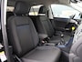 Volkswagen T-Roc 1.0 TSI Style Business 110pk | Dealer onderhouden | Navigatie | Cruise control | Camera | Spiegelpakket | LED | DAB+ |