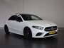 Mercedes-Benz A-klasse 200 Business Solution AMG | Panoramadak | Night Pakket | Trekhaak |