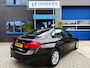 BMW 3-Serie 318i Essential 136PK|Origineel NL|Face Lift|Navigatie|Automaat|Led dagrij|Cruise Control|PDC|Isofix|Bluetooth|Historie