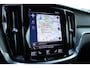 Volvo V60 Cross Country 2.0 B5 AWD Pro | Panoramadak | Bestuurdersstoel met geheugenfunctie | Adaptieve Cruise Control | Elektrisch bedienbare achterklep | Apple Carplay | Android Auto | Achteruitrijcamera