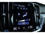 Volvo V60 Cross Country 2.0 B5 AWD Pro | Panoramadak | Bestuurdersstoel met geheugenfunctie | Adaptieve Cruise Control | Elektrisch bedienbare achterklep | Apple Carplay | Android Auto | Achteruitrijcamera