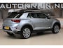 Volkswagen T-Roc 1.5 TSI 150pk Style | Panoramadak | Elek. klep | Trekhaak | 100% (Dealer) onderhouden label