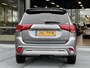 Mitsubishi Outlander 2.4 PHEV Intense | Trekhaak | Cruise Control | Navigatie | FABRIEKSGARANTIE TOT 02-2028!