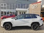 Toyota RAV4 2.5 HYBRID BI-TONE STOEL/STUURVERW. 360GR-CAM JBL-AUDIO BLIND-SPOT KEYLESS FACELIFT-MODEL!