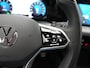 Volkswagen Golf 1.5 eTSI R-Line DSG / Panodak / Stoelverwarming / Adap. Cruise