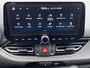 Hyundai i30 1.5 T-GDi MHEV Hybrid EDITION 30 DCT / Fabrieksgarantie tot 09-2026 ** / Dealer onderhouden / Navigatie / Stuur- en stoelverwarming / Achteruitrijcamera / Apple Carplay Android / 17" LM wielen /