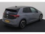 Volkswagen ID.3 First Plus 58 kWh / CAMERA/ PARK. SENSOREN/ IQ. LIGHT/ STOELVERWARM./ NAVI/ CLIMA/ 19" LMV