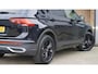 Volkswagen Tiguan 1.5 TSI 150pk DSG Urban Sport Pano.Dak *Harman/Kardon* HUD IQ Light Trekhaak 18inch LM *Complete Tiguan*