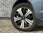 Volvo XC60 2.0 T6 Plug-in hybrid AWD Plus Dark | Extra getint glas | Trekhaak inklapbaar | Stoel en stuur verwarming | Nappa Contourstoelen | Panoramadak | Adaptieve cruise control