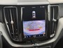 Volvo XC60 2.0 T6 Plug-in hybrid AWD Plus Dark | Extra getint glas | Trekhaak inklapbaar | Stoel en stuur verwarming | Nappa Contourstoelen | Panoramadak | Adaptieve cruise control