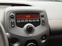 Toyota Aygo X X-FUN 5-DEURS NL-AUTO AIRCO CENTRALE-DEURVERGRENDELING RADIO BLUETOOTH STUURWIELBEDIENING