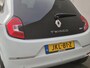 Renault Twingo Z.E. R80 Série Limitée Vibes / Accu SOH 95.33% / Dealer onderhouden / Allseason banden / WLTP 186 km stad 261 km / Stoelverwarming / Achteruitrijcamera / Navigatie via Apple Carplay Android Auto / 3 Fase Lader /