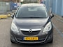 Opel Meriva 1.4 Turbo Edition 0638140850 bellen Inruilauto’s tegen vaste prijzen. Voor meer info: 0638140850 Bij de verkoop van gebruikte voertuigen door CD-Cars wordt geen standaard garantie verstrekt. De koper aanvaardt het voertuig in de staat waarin het zich bevindt op het moment van aankoop