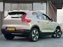 Volvo EX40 Single Motor Extended Range Plus 82 kWh Verwarmde voorstoelen, Verwarmd stuur, Keyless entry, semi electrische trekhaak, Parkeerverwarming.