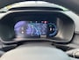 Volvo EX40 Single Motor Extended Range Plus 82 kWh Verwarmde voorstoelen, Verwarmd stuur, Keyless entry, semi electrische trekhaak, Parkeerverwarming.