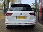 Volkswagen Tiguan 1.4 TSI ACT R-LINE AUTOMAAT | LED | Wegkl. Trekhaak | Navigatie | Climate Control | Cruise Control | 19 inch