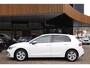 Volkswagen Golf 1.0 TSI Life Business/ACC/Winterpakket/Sfeer/Carplay/Lane