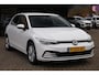 Volkswagen Golf 1.0 TSI Life Business/ACC/Winterpakket/Sfeer/Carplay/Lane