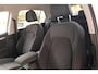Volkswagen Golf 1.0 TSI Life Business/ACC/Winterpakket/Sfeer/Carplay/Lane