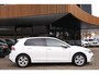 Volkswagen Golf 1.0 TSI Life Business/ACC/Winterpakket/Sfeer/Carplay/Lane