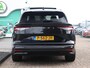 Skoda Enyaq iV 80 Founders Edition Black | Warmtepomp | Panoramadak | SOH 90% | 360 camera | Elektr. voorstoelen incl. massage | Stoelverwarming V+A |