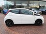 Toyota Aygo 1.0 VVT-i x-play limited | Vouwdak | Parkeercamera | Lichtmetalen velgen |