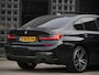 BMW 3-Serie 318i M-SPORT/ SCHUIFDAK/ PARKING PACK/ SHADOW LINE