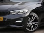 BMW 3-Serie 318i M-SPORT/ SCHUIFDAK/ PARKING PACK/ SHADOW LINE