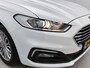 Ford Mondeo Wagon 2.0 Hybrid Titanium Automaat / Pdc.V+A / Navigatie / Radio-multimedia /  Airco-ecc. / Apk 12-2027