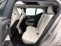 Volvo XC40 T5 180PK Hybride SOH 91% Inscription / Panoramadak / Leder / Trekhaak / airco-ecc./ Stuurverwarming / Navigatie / Apk 10-2026