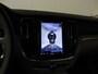 Volvo V60 Cross Country 2.0 B5 AWD Ult. | All-Seasonbanden | Massagefunctie | 360 camera