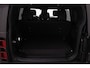 Land Rover Defender P300e 110 X-Dynamic HSE | 6P | Black Pack | Panoramadak | ACC | 22 Inch | Trekhaak | Stoel+Stuurverwarming