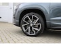 Skoda Karoq 1.5 TSI 150pk DSG ACT Sportline Business | Trekhaak | Panoramadak | Stoelverwarming | Camera | Navigatie