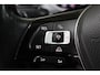 Volkswagen Golf 1.0 TSI Comfortline / Navigatie / Adaptive Cruise. / PDC voor + achter / Carplay / Android auto /