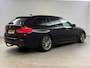 BMW 5-Serie 520i High Executive M-Sport | Pano | Sfeerverl. | Trekh. | Camera | Carplay | Cruise | Stoelverw.