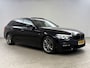 BMW 5-Serie 520i High Executive M-Sport | Pano | Sfeerverl. | Trekh. | Camera | Carplay | Cruise | Stoelverw.