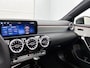 Mercedes-Benz A-klasse A 250e Limousine Automaat AMG Line | Panoramadak | Sfeerverlichting | keyless-Go | Stoelverwarming | LED | Parktronic | Camera | Spiegelpakket | Zitcomfortpakket