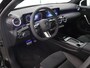 Mercedes-Benz A-klasse 180 Business Solution AMG | Panoramadak | Multibeam led | Nightpakket | Sfeerverlichting |