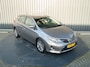 Toyota Auris 1.8 Hybrid Dynamic | 17'' | Keyless | Camera | Trekhaak | Navi | Prijs Rijklaar!!