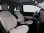 Fiat 500 La Prima 42 kWh | Stoelverwarming | Camera | Leder | 17" Lichtmetalen velgen