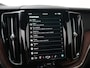Volvo XC60 T6 Plus Dark | Luchtvering | Stoelventilatie | 360° Camera | Panoramadak | Trekhaak