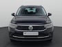 Volkswagen Tiguan 1.4 TSI eHybrid 245pk DSG Life · Camera · Stoel -& Stuurverwarming · Navigatie · Draadloze Telefoonoplader · 17"Velgen · Spraakbediening · DAB · ACC ·