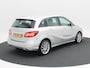 Mercedes-Benz B-klasse 250 Ambition Automaat 211 Pk | Camera | Keyless | LED | Navigatiesysteem | Parkeersensoren | 18 Inch | 81.928 Km