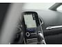 Renault Scenic TCe 140 EDC Bose | Trekhaak | Camera | Stoelverwarming | Adaptieve Cruise Control | Dodehoekdetectie