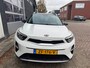 Kia Stonic 1.0 T-GDi DynamicLine ECC / CRUISE / NAVI / CAMERA / PARKEERSENSOREN / LMV