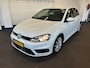 Volkswagen Golf 1.2 TSI R-Line | Cruise control | Climate control | Achteruitrijcamera | Navigatie | Parkeersensoren v+a | Alcantara bekleding
