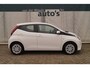 Toyota Aygo 1.0 VVT-i X-Play Automaat -AIRCO-LED-CAM-CARPLAY-