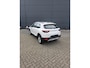 Kia Stonic 1.0 T-GDi MHEV DynamicLine | LED-koplampen | Cruisecontrol | Achteruitrijcamera | Dakrails | lichtmetalen velgen |